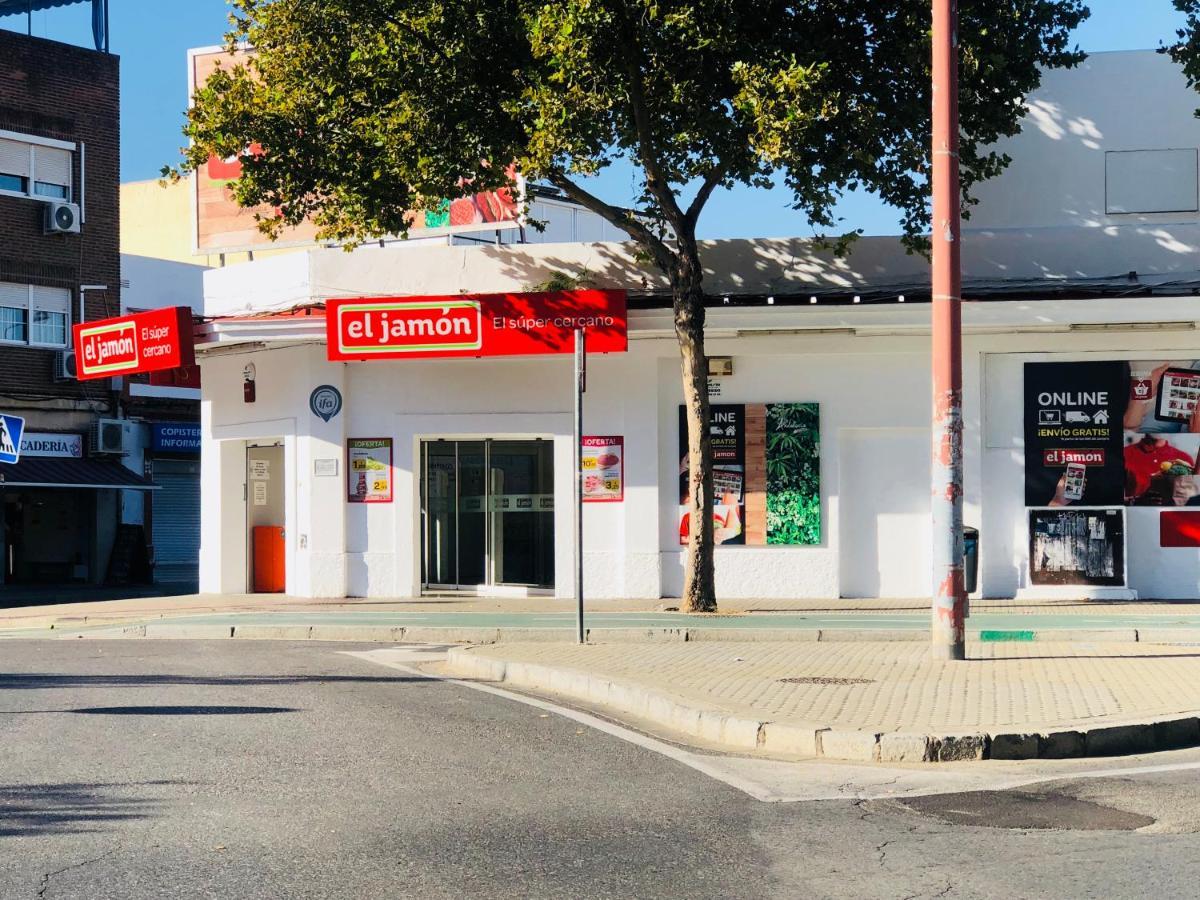 Apartamento 1 Dormitorio Y Salon Con Sofa Cama Bien Comunicado Con El Centro Séville Extérieur photo